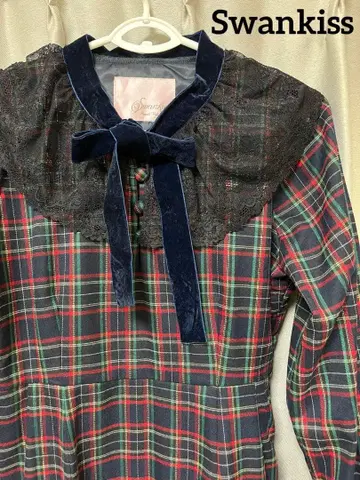 Swankiss HS X's rose 원피스 체크