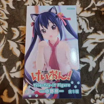 케이온! 나카노 아즈사 Trio-Try-iT 피규어