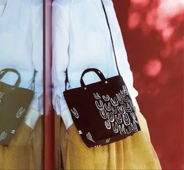 미나 페르호넨 숄더 부착 토트백 'palmier'