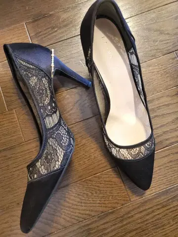 란다 힐 펌프스 블랙 결혼식 25cm 레이스 펄