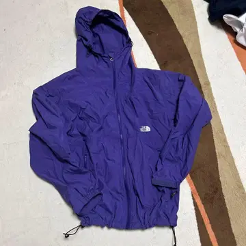 THE NORTH FACE 보라색