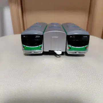 프라레일 도쿄 메트로 치요다선 16000계