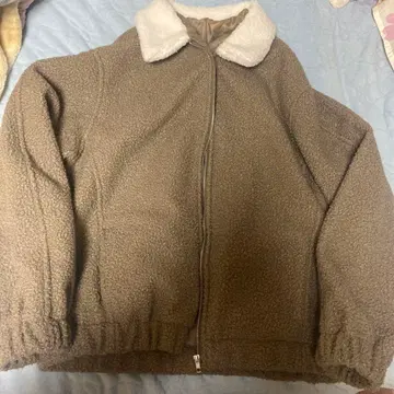 브라운 플리스 자켓 보아 옷깃