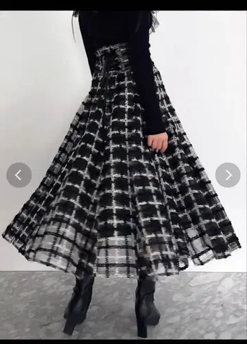 dazzlin 코르셋 볼륨 플레어 스커트 블랙 S 2024년판