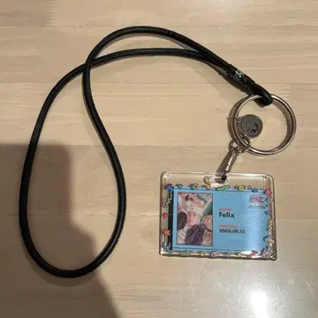 SKZ TOY WORLD Felix ID 카드