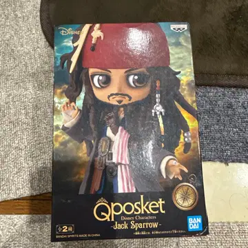 Qposket 잭 스패로우 피규어