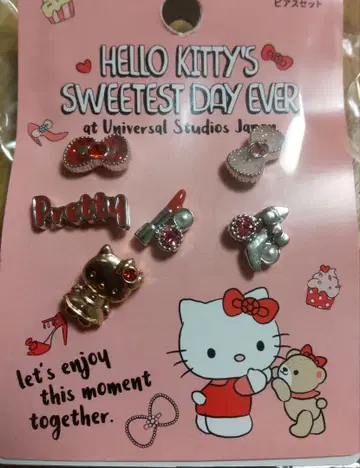유니버셜 스튜디오 재팬 (USJ) 한정판 헬로키티 귀걸이 세트