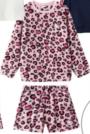 헬로키티 복슬복슬 셋업 L 사이즈