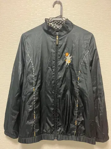 MU 스포츠 윈드브레이커 사이즈 42