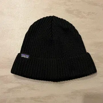 Patagonia 블랙 니트 모자 비니