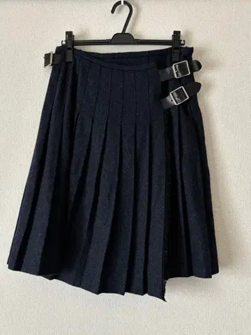 O'NEIL of DUBLIN 스커트