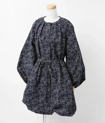 COEL 오리지널 자카드 미니 원피스 올 패턴 벨트 포함 네이비