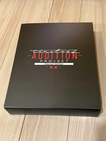 [ 새상품 ] 타입 후드티