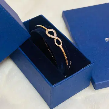 크로스 포함 새상품 SWAROVSKI 스와로브스키 팔찌 핑크 골드