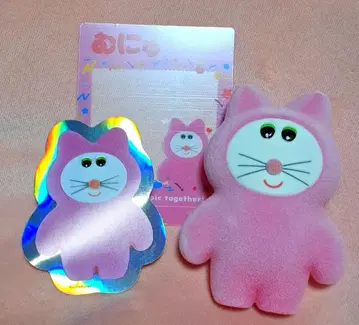 무뉴의 포근포근 플로키 컬렉션 모모냐오