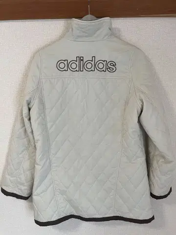 adidas 퀼팅 자켓 라이트 그레이