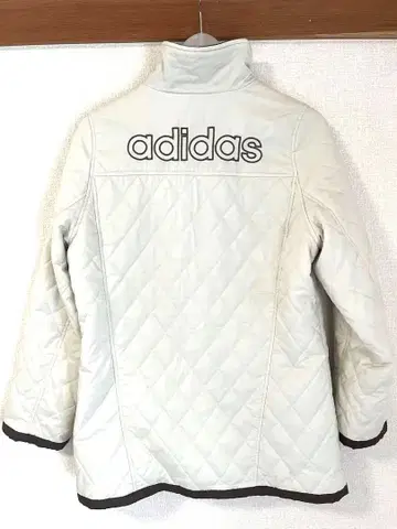 adidas 퀼팅 자켓 라이트 그레이