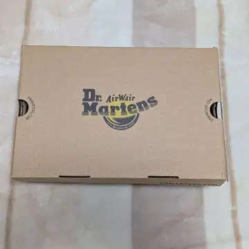 Dr.Martens 1461 3홀 신발 UK7