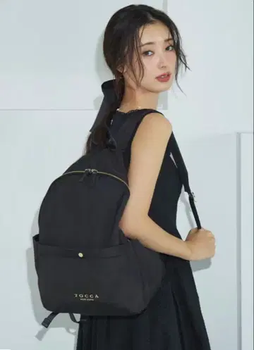 시착만 한 TOCCA 백팩 블랙