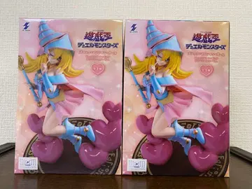 유희왕 블랙 매지션 걸 피규어 2체 세트