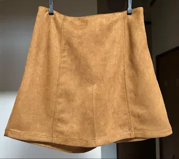 [ 미사용 새상품 ] 카멜 브라운 스웨이드풍 미니 스커트