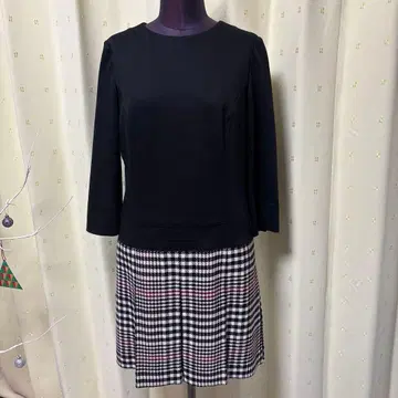 새상품급 23구 도킹 원피스