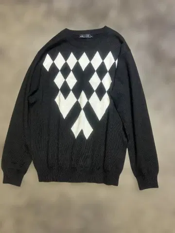 xxio 다이아몬드 패턴 스웨터 M 가볍고 따뜻한