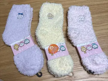 [ 미사용 ] 치이카와 (먼작귀) 복슬복슬 양말 룸삭스
