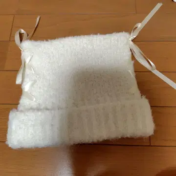 화이트 니트 모자 리본 포함
