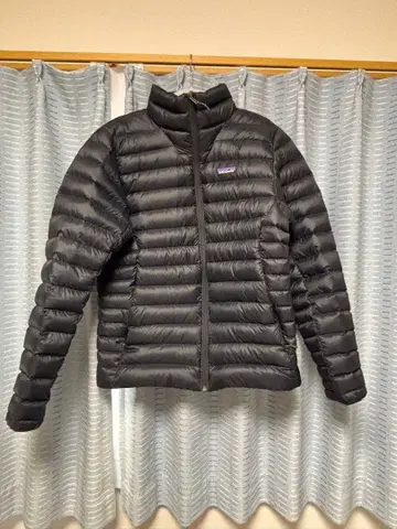 Patagonia 파타고니아 다운 스웨터 블랙