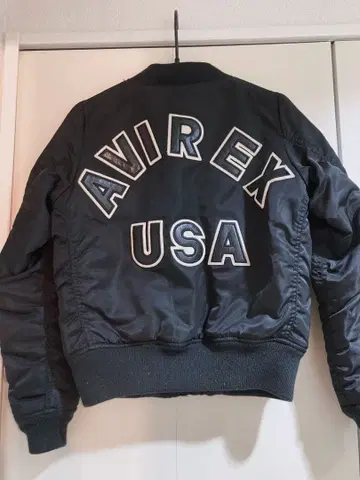 AVIREX WA-1 아치 로고