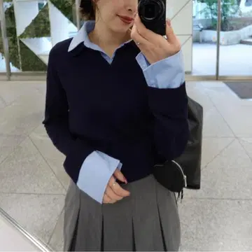 [ Chico ] 카라 부착 폴로 니트 네이비