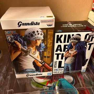 트라팔가 로 피규어 2종 세트