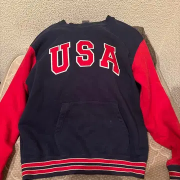 Champion USA 맨투맨