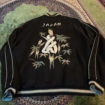 스카잔 일본 뱀과 대나무 자수