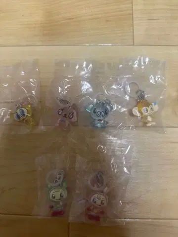 나루미야 메지루시 액세서리