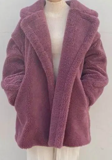 미라 오웬 오버 사이즈 보아 코트