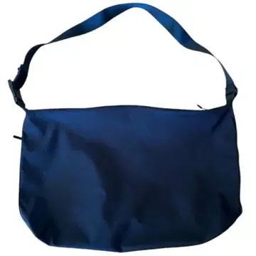 선착순 메신저 숄더백 블랙 유니클로 2025AW