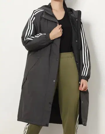 새상품 택 포함 adidas 벤치 코트 여성용 M 사이즈