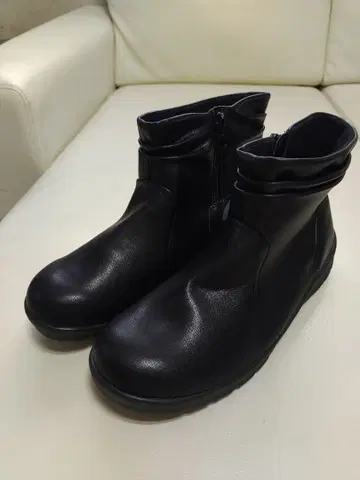 [새상품] 여성용 블랙 숏부츠 지퍼 달린 방수 보온 미끄럼 방지