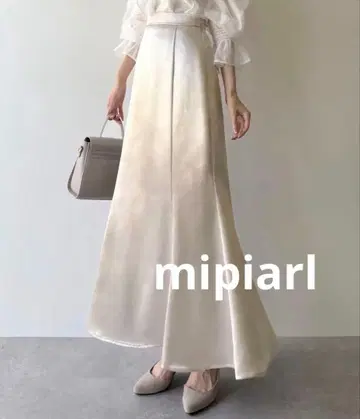 얇은 소재 새틴 플레어 머메이드 스커트 mipiarl