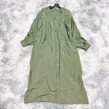 이지트앤코 60 원피스 퍼프 슬리브 카키 출퇴근 레이온 예쁨