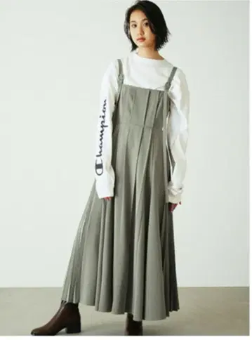 FRAY I.D 볼륨 플리츠 원피스