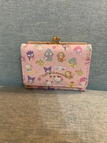 산리오 캐릭터 3단 폴더형 지갑 핑크