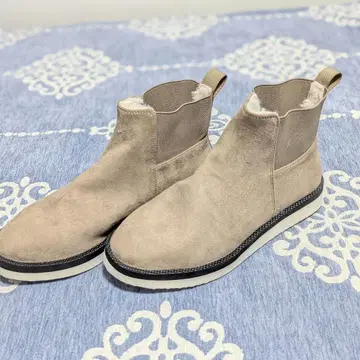 LEPSIM 베이지 스웨이드 느낌 사이드 고어 부츠 Msize