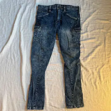 새상품급 EVENRIVER 스트레치 파우더 데님 카고 파우더 블루 LL