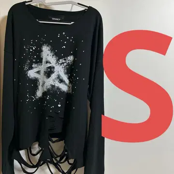 [ GRANCY ] 큐빅 디자인 그래픽 데미지 롱 T S 사이즈 블랙