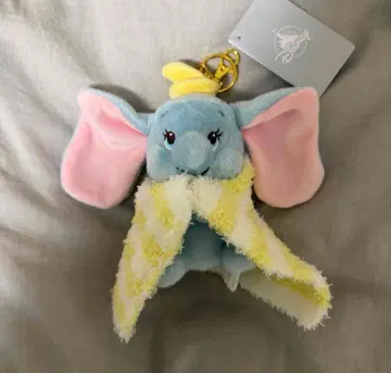 디즈니 스토어 플러시 키체인 SOONFALL 덤보 (담요)