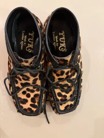 YUKS 레오파드 무늬 로퍼