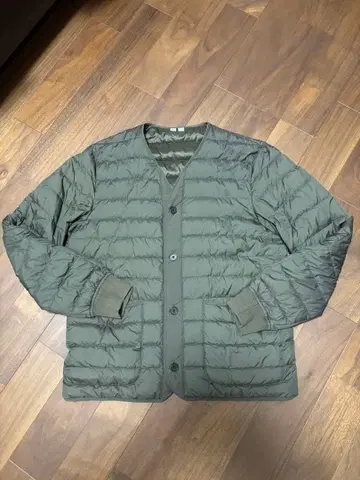 UNIQLO U 버튼 포함 다운 자켓 L 울트라 라이트 유니클로